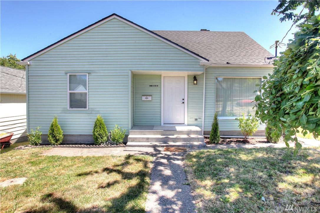 13514 35th Ave - Photo 1