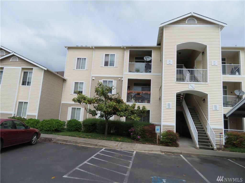 10003 186th St - Photo 1