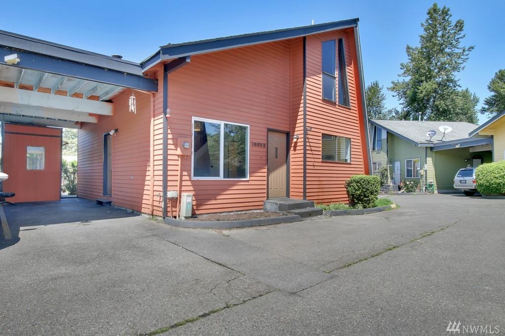1563 8th St - Photo 1