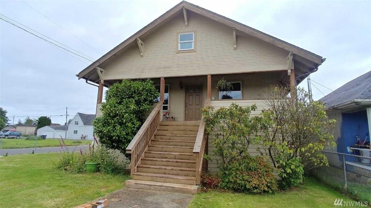 1901 Morgan St - Photo 1