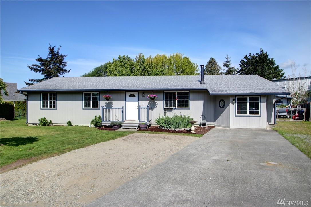 1206 Heather Lane - Photo 1