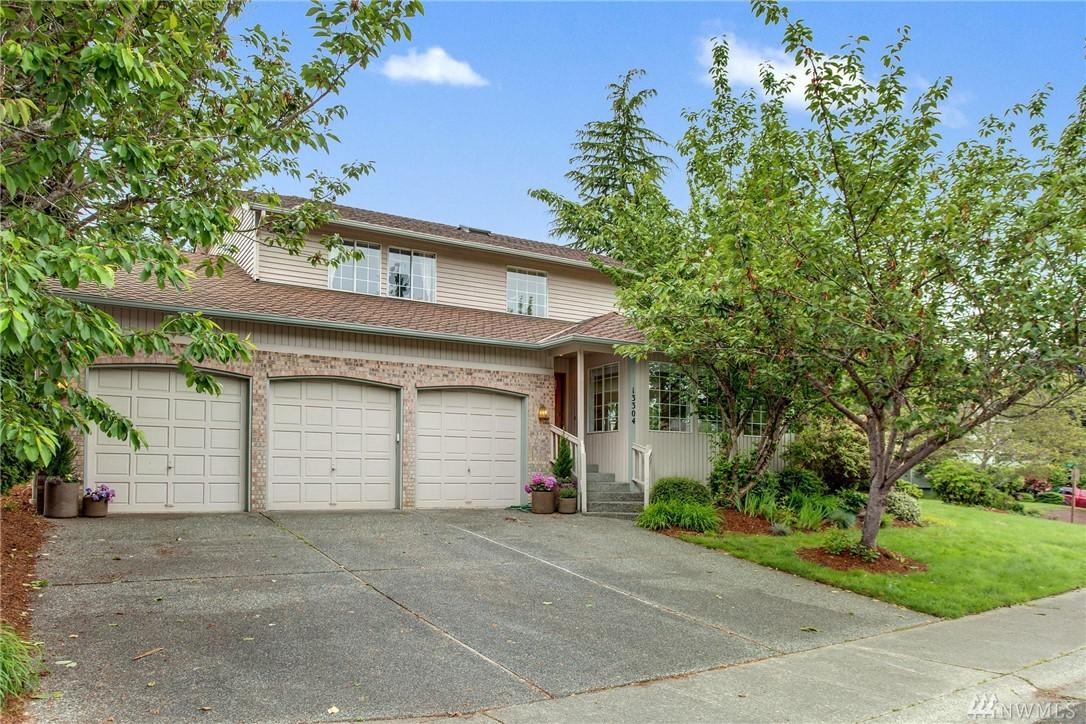 13304 44th Ave - Photo 1