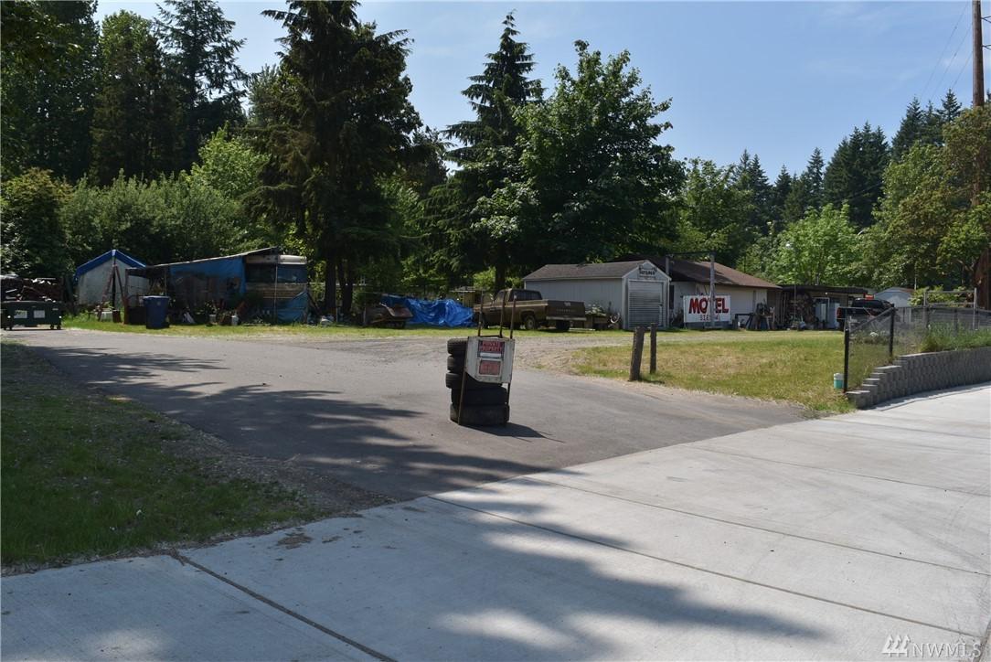 35620 Pacific Hwy - Photo 1