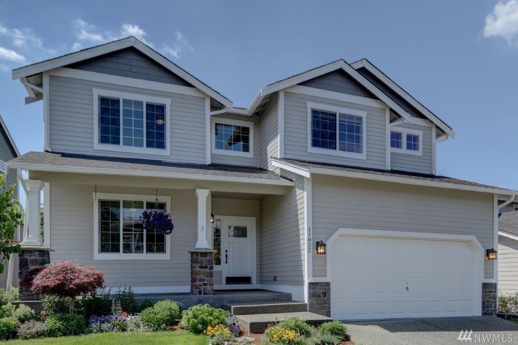 11822 59th Ave - Photo 1