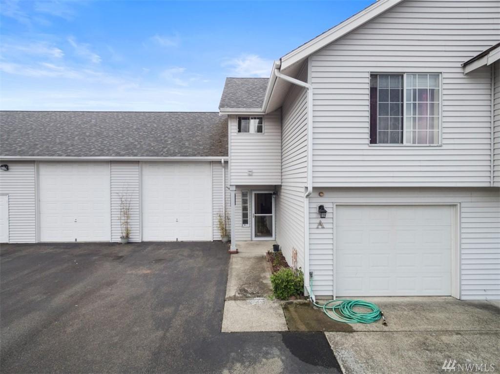 1202 24th Ave Ct - Photo 1