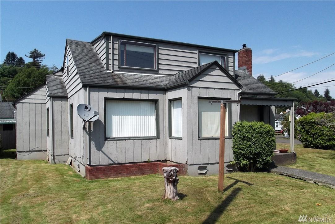 2300 Sumner Ave - Photo 1