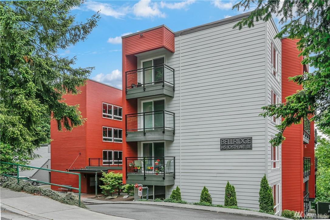 145 105th Ave - Photo 1