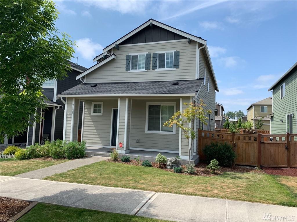 3429 Juno St Ne - Photo 1