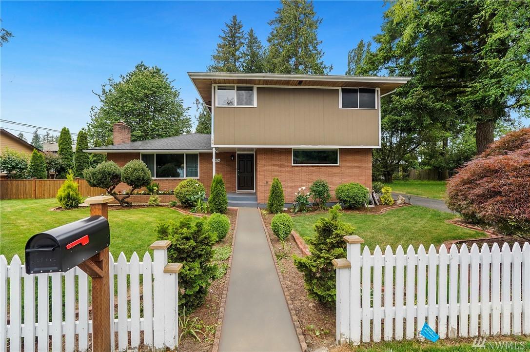 8304 51st Ave - Photo 1