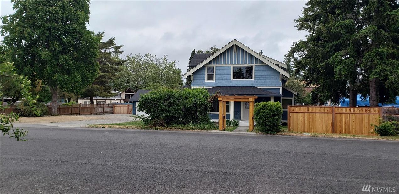 415 122nd St - Photo 1