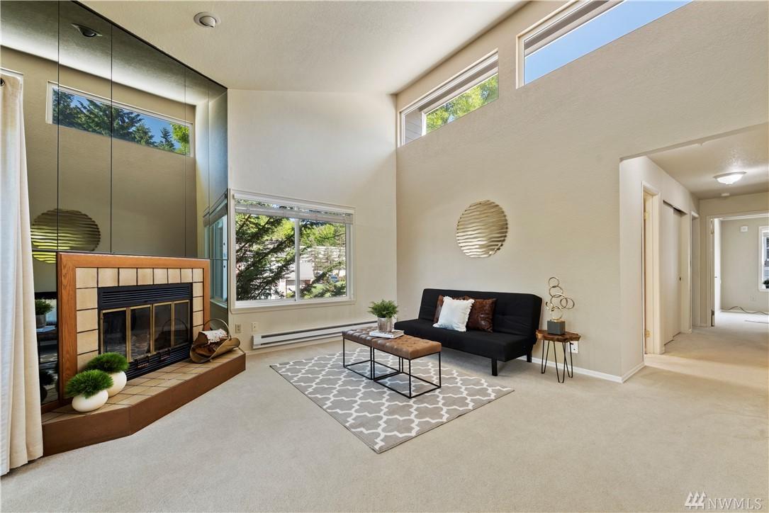 4200 Factoria Blvd - Photo 1