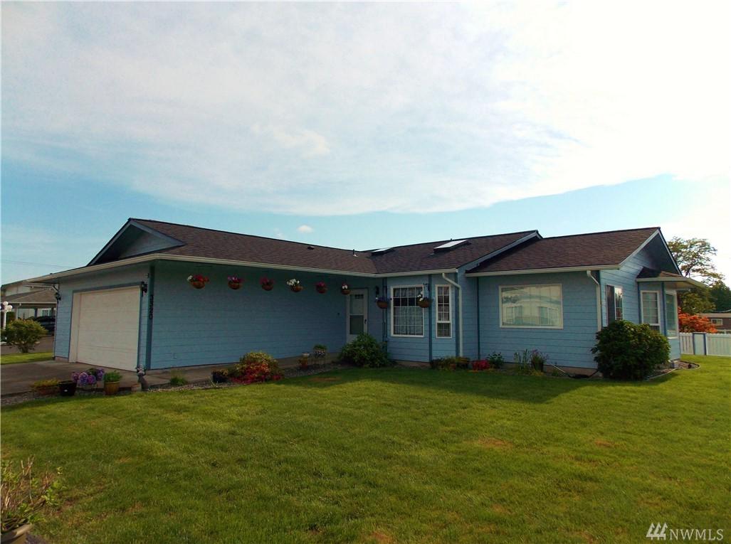 3320 Tiger Lane - Photo 1