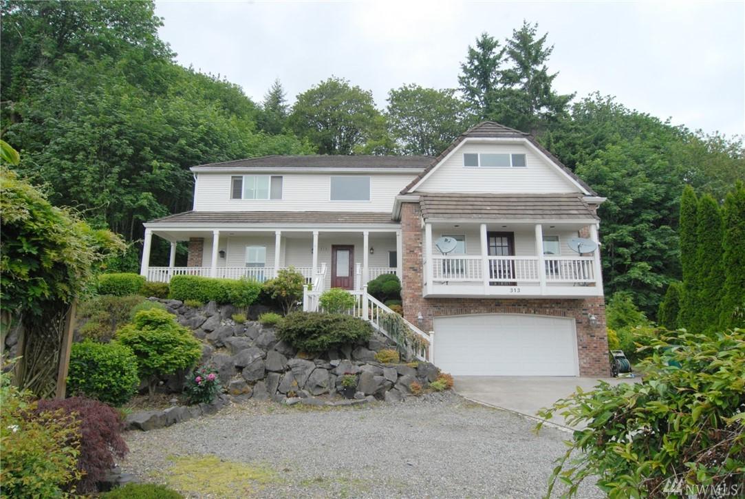 313 Hi Crest Dr - Photo 1