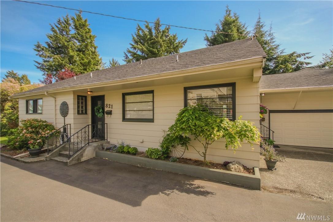 821 Rice St - Photo 1
