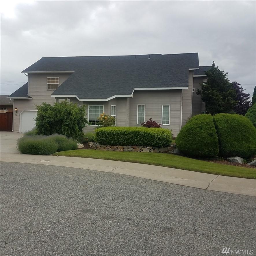 702 Kriewald Ct - Photo 1