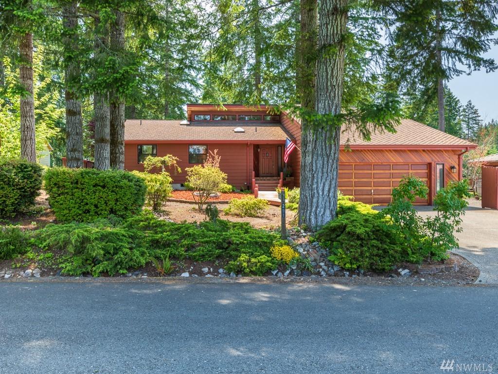 291 Rainier Dr - Photo 1