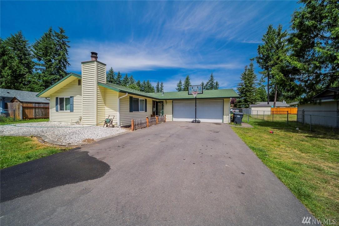 6607 162nd St Ct - Photo 1