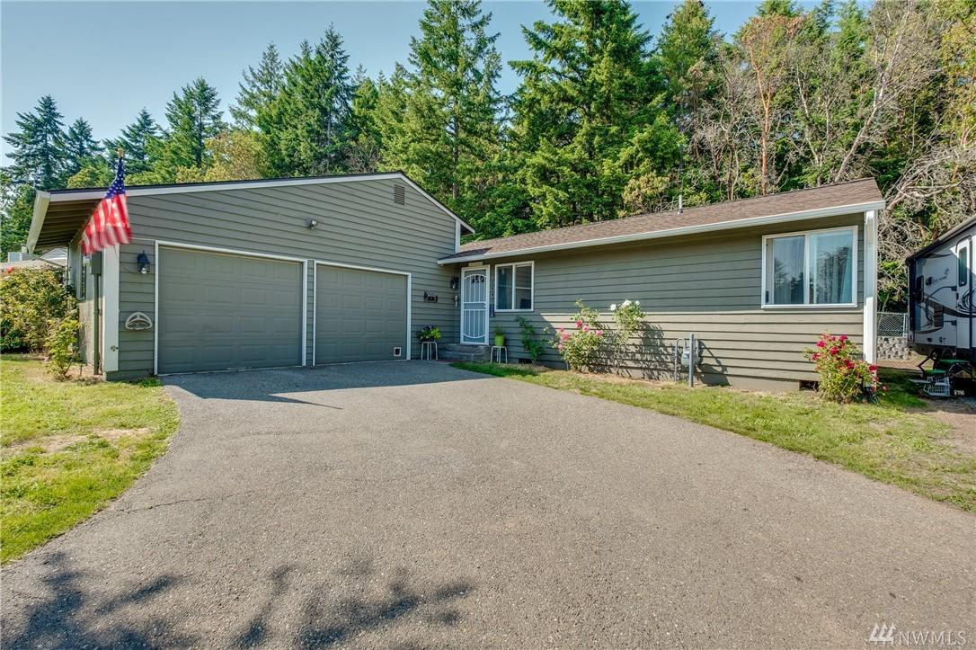 1445 Fox Run - Photo 1