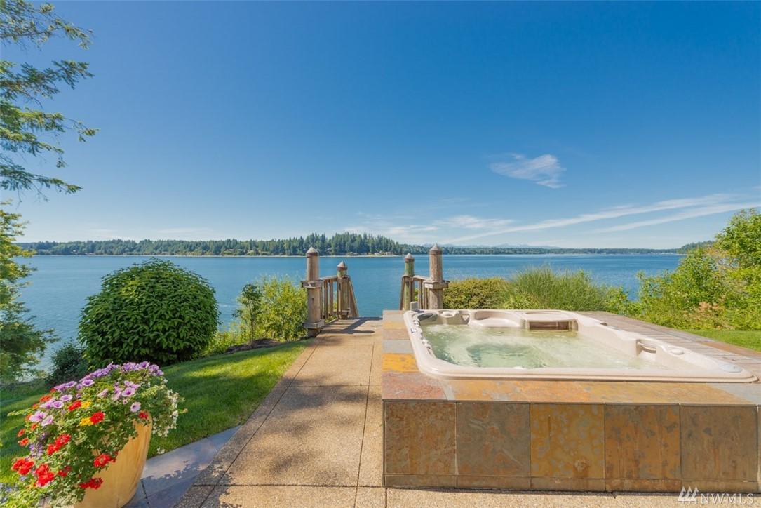 4725 Bayshore Lane - Photo 1