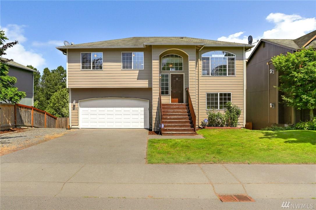 3227 92nd Dr - Photo 1
