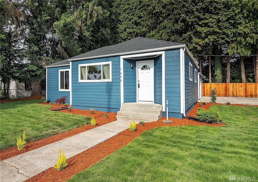 1626 2nd Ave - Photo 1