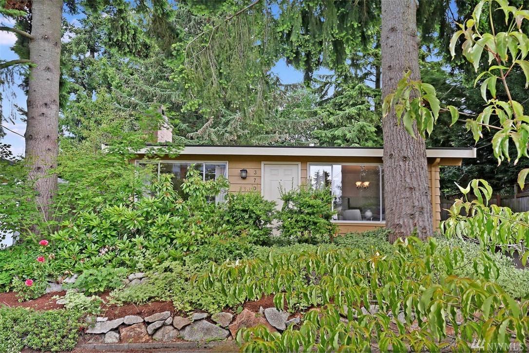 3706 Austin St - Photo 1