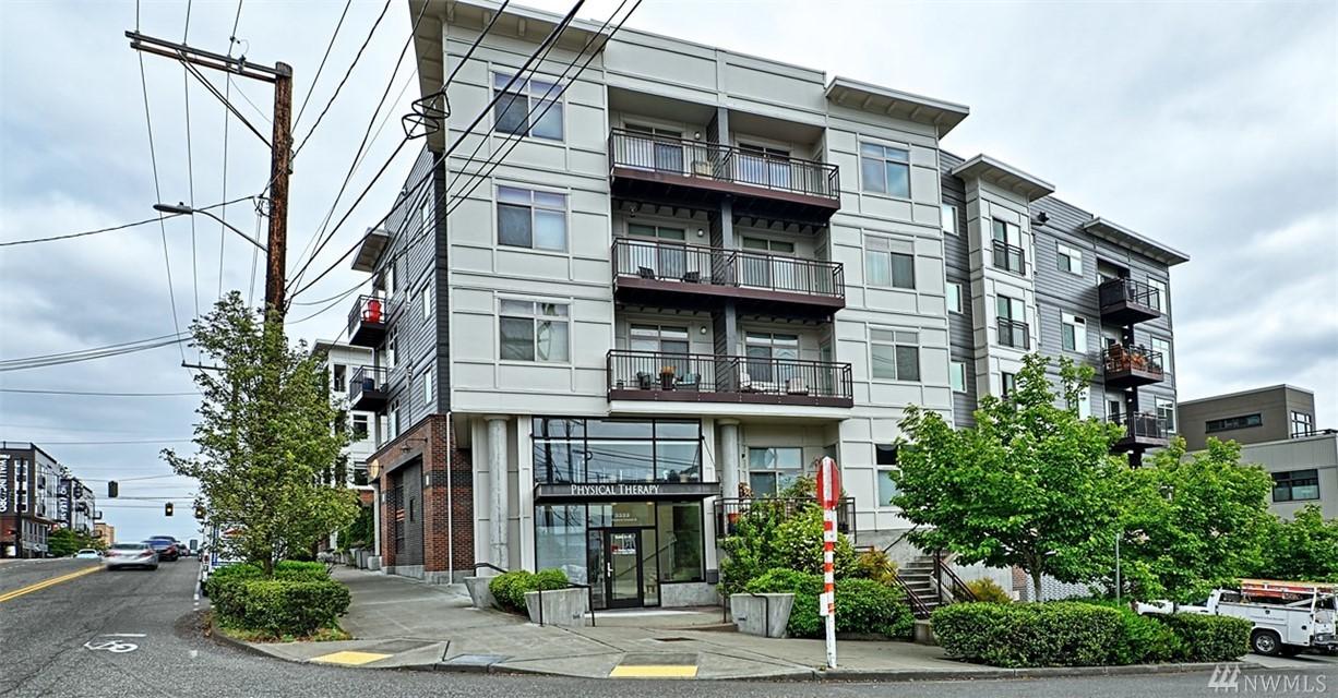 3333 Wallingford Ave - Photo 1