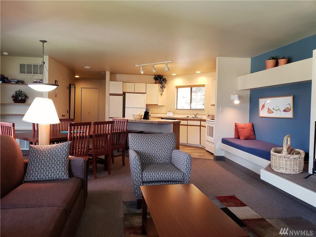 1 Lodge 612-Q - Photo 1