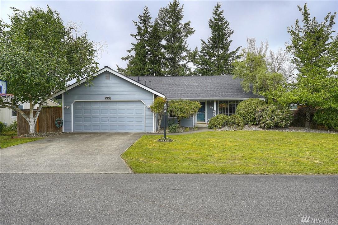 15712 46th Ave - Photo 1
