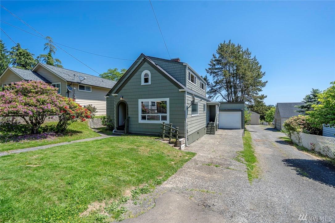 1512 E St - Photo 1