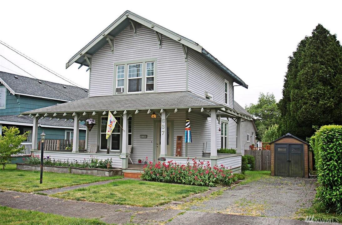 637 St Helens Ave - Photo 1