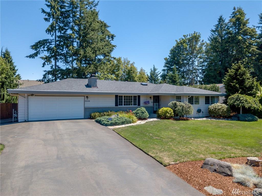 18104 147th Ave - Photo 1