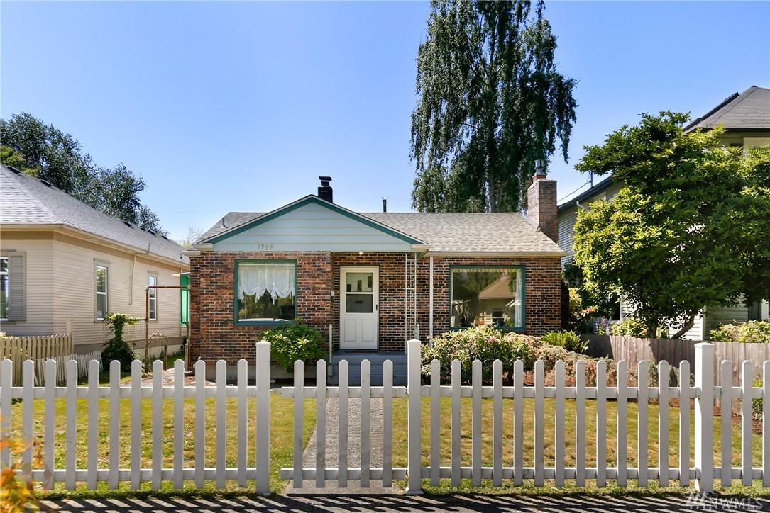 1722 Virginia Ave - Photo 1