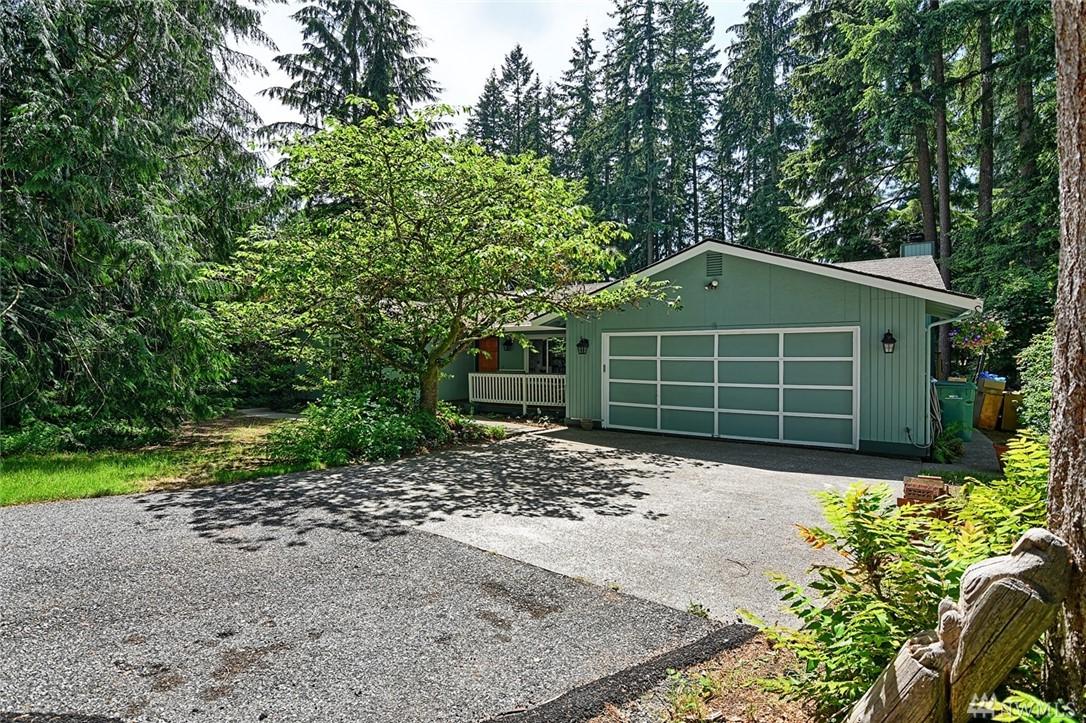 25618 Mountain Dr - Photo 1