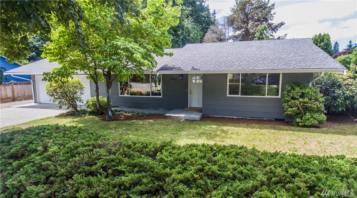 8202 53RD Dr - Photo 1