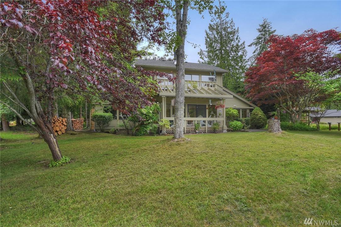 270 Cameron Dr - Photo 1