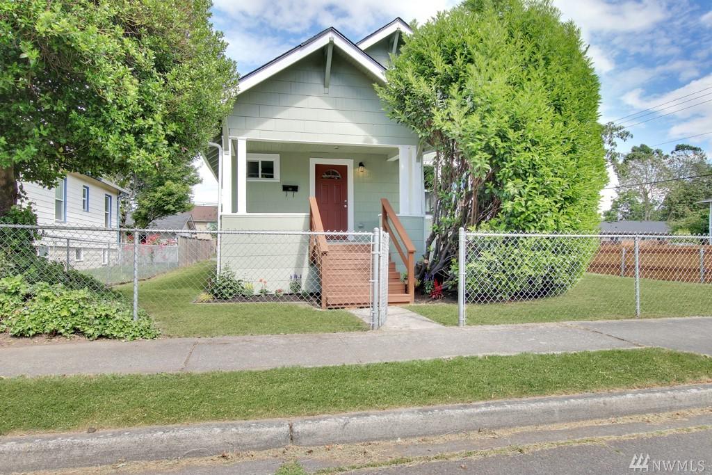 322 E St - Photo 1