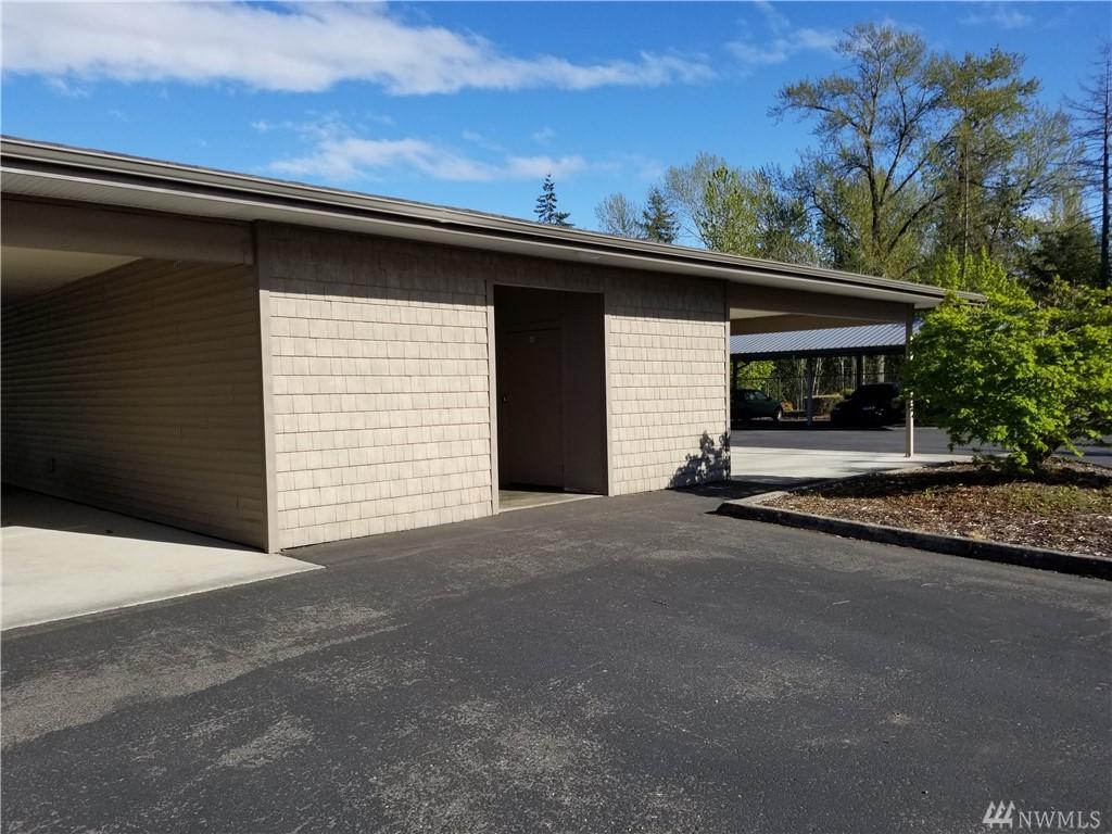 500 Darby Dr - Photo 1