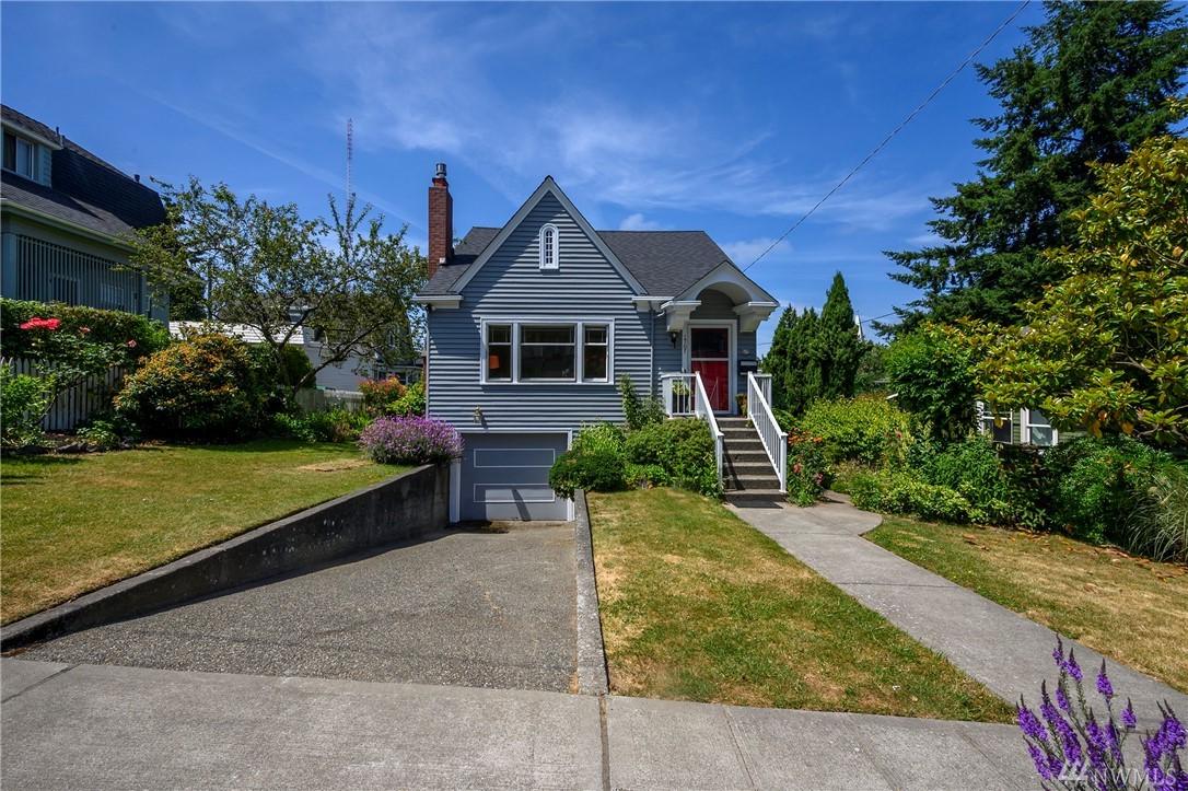 1707 3rd Ave - Photo 1