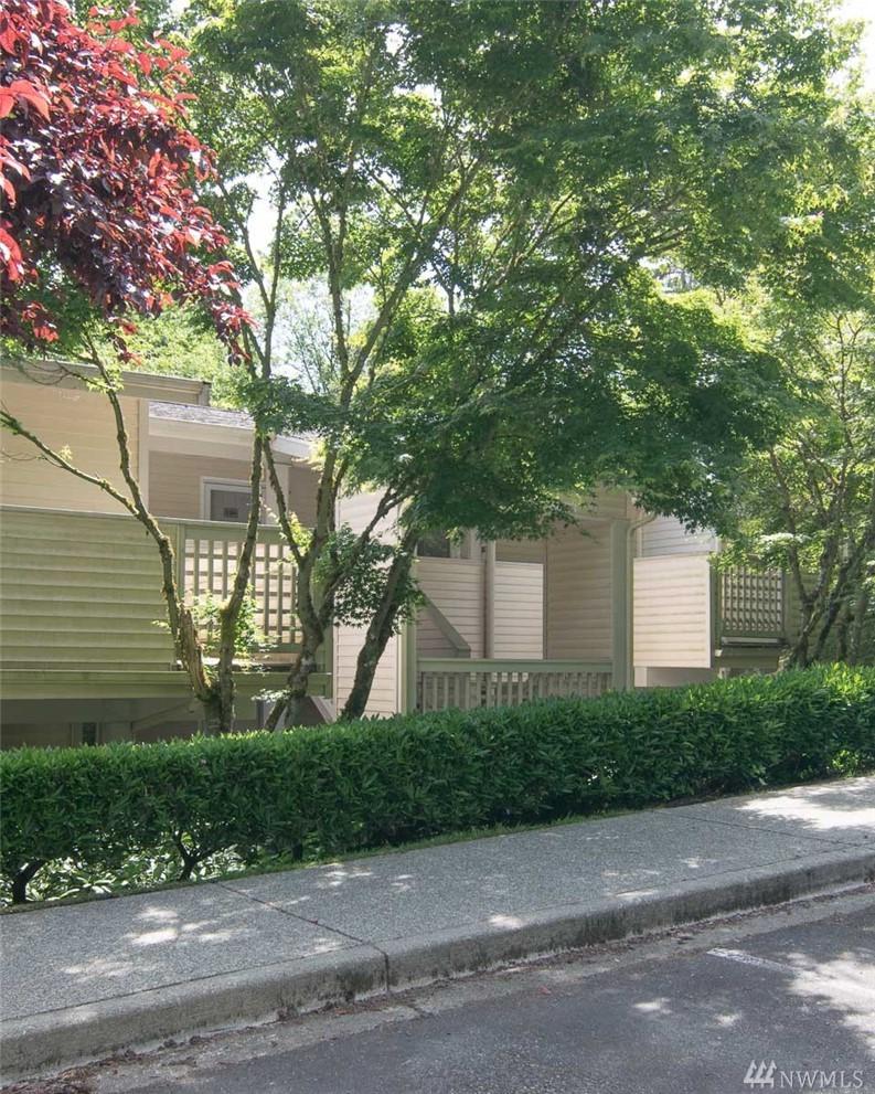 15533 Waynita Wy - Photo 1