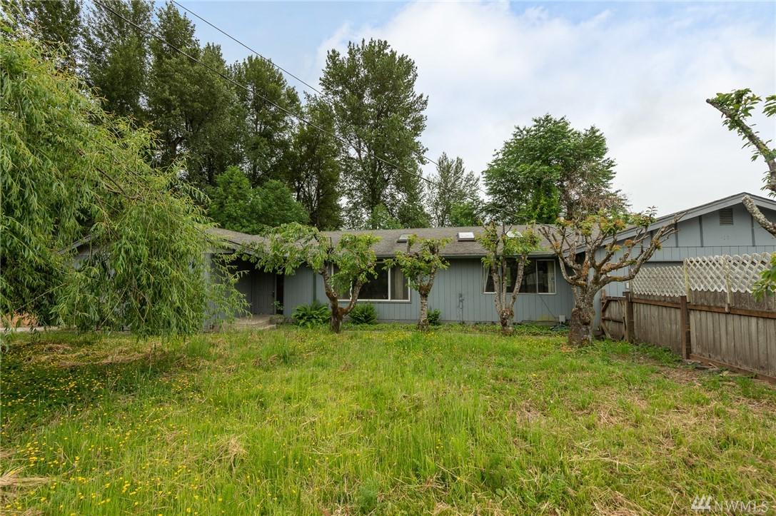 7516 Riverside Dr - Photo 1