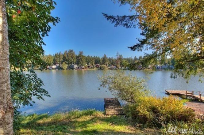 1410 Crescent Dr - Photo 1