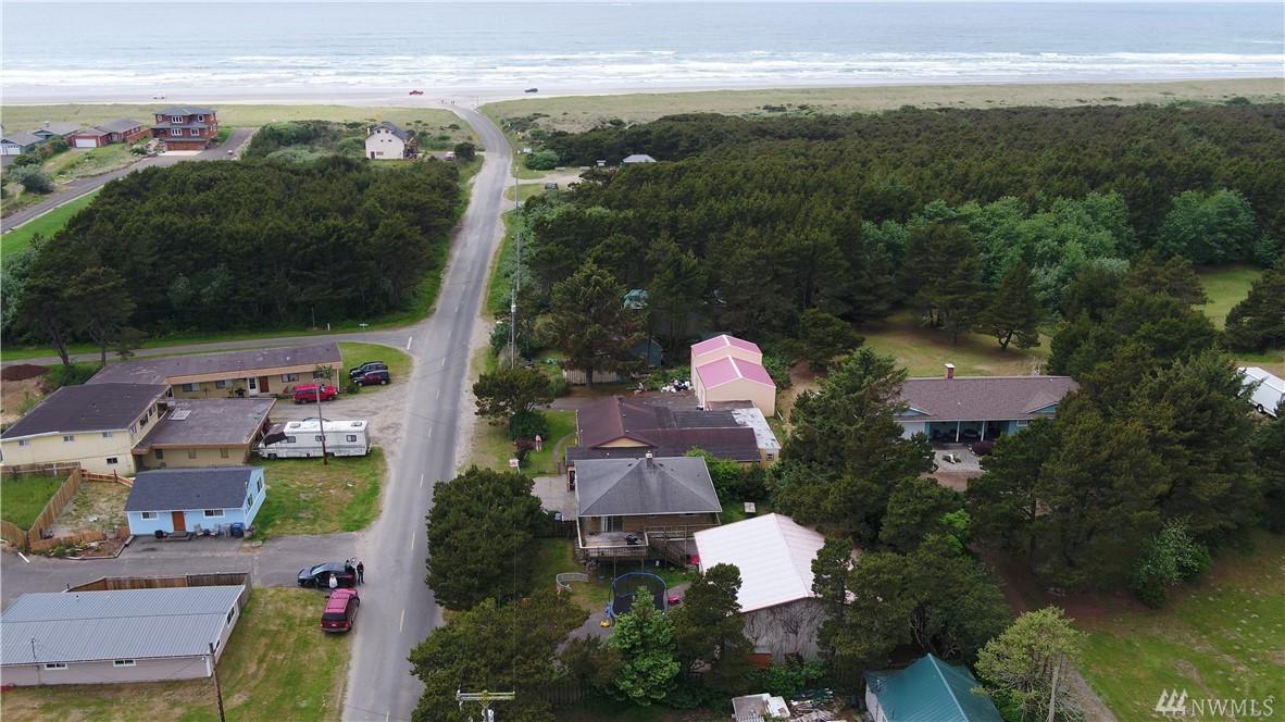 112 Bonge Ave - Photo 1
