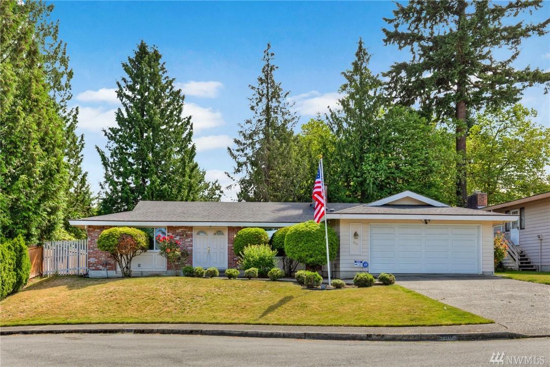 900 147th Ave - Photo 1