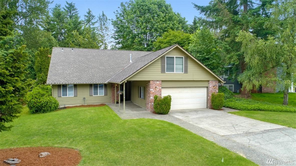 15050 Fairwood Blvd - Photo 1
