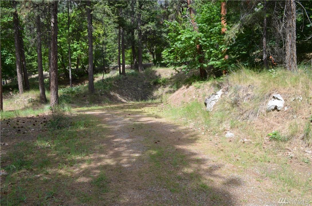 11426 Lakeshore Rd - Photo 1