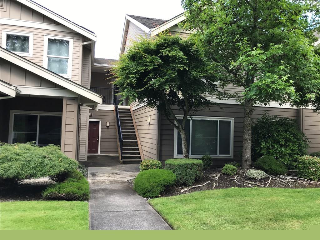 2167 Hammond Ave - Photo 1
