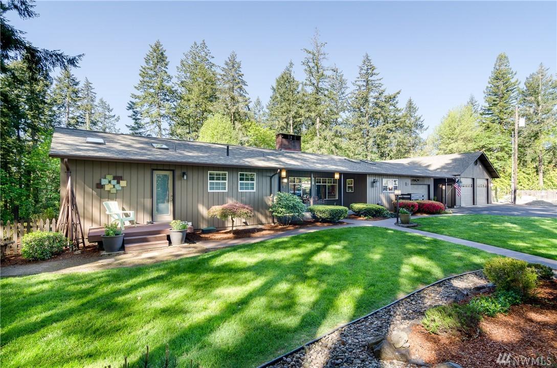 3144 Laurel Rd - Photo 1