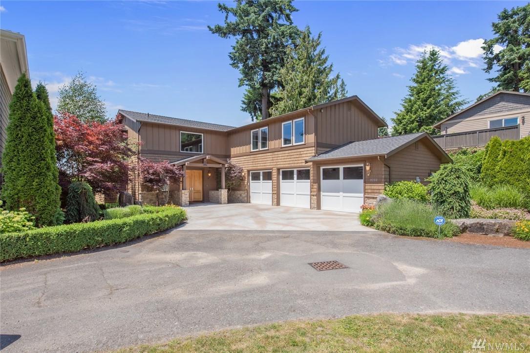 9222 112th Ave - Photo 1