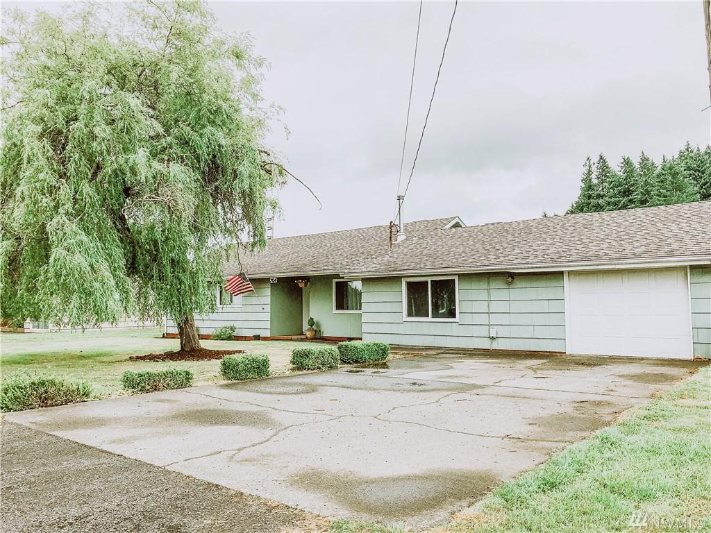704 4th Ave - Photo 1